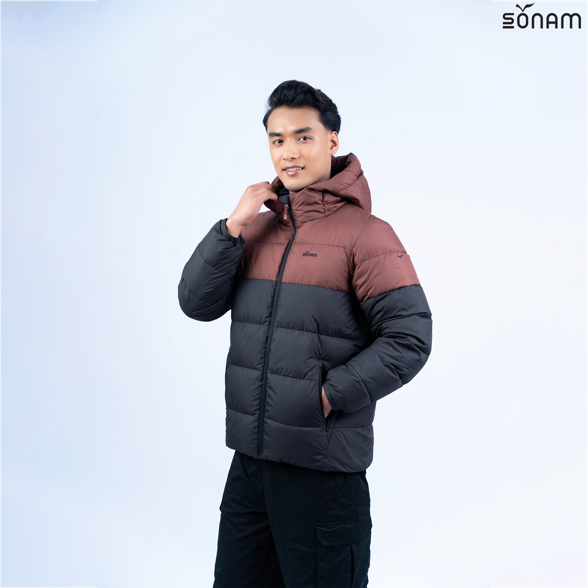 SONAM TSEWANG MEN'S POLYPONGEE POP LIGHT DOWN JACKET (FW2025) #2813